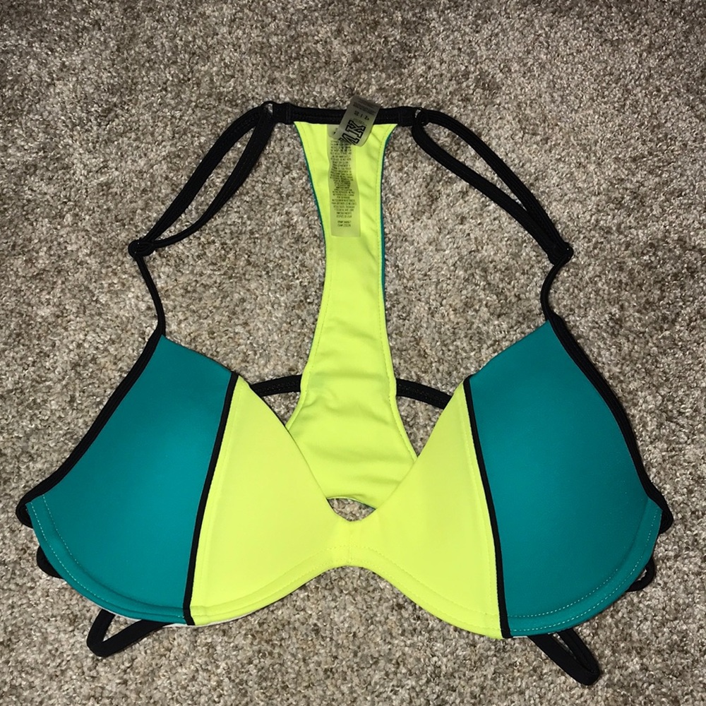 TEAL SWIM PUSH UP VS PINK TOP